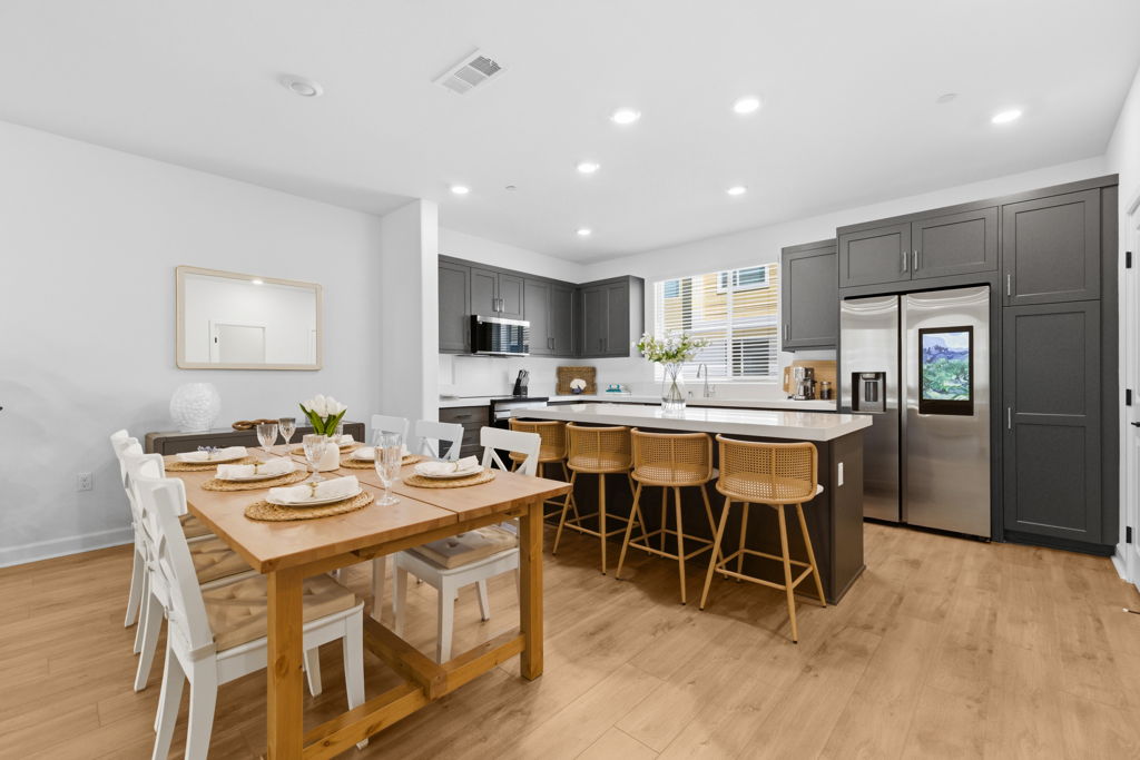 Chula Vista · Kitchen and dining
