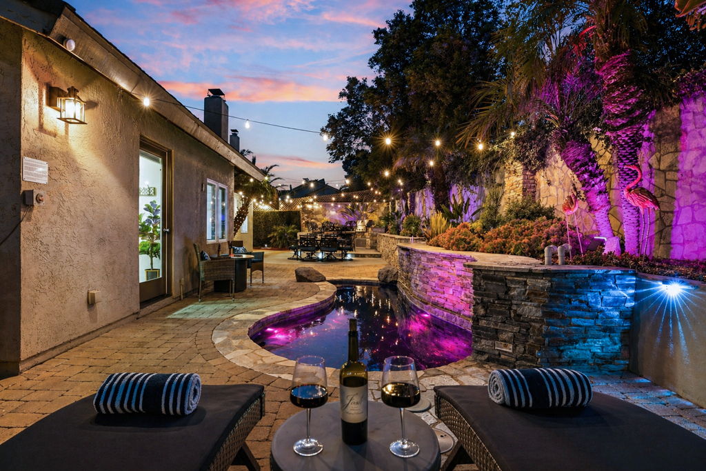 Oceanside · Real twilight · backyard