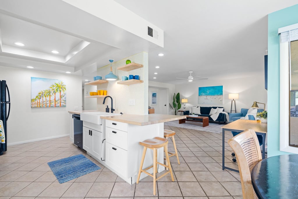Solana Beach · Kitchen