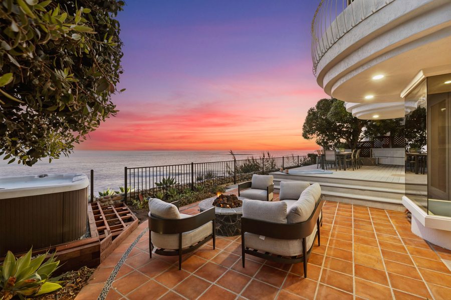 La Jolla Oceanfront